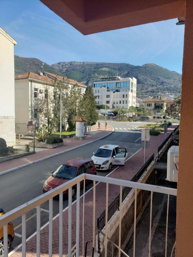 Apartment Bina Tivat Exterior photo